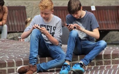 Unesco warnt vor Smartphones im Klassenzimmer – Digitale Kursänderung an Kindergärten und Schulen in Europa